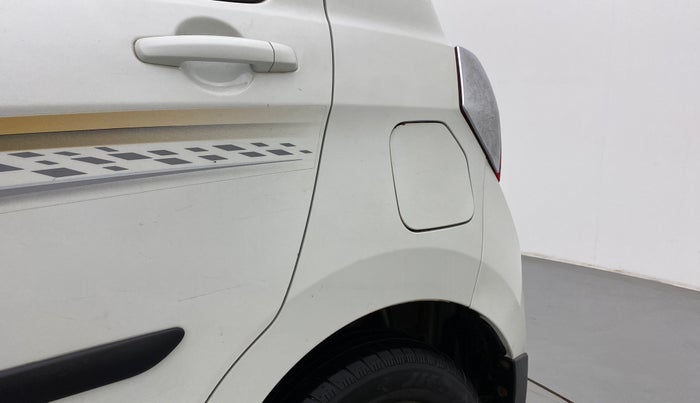 2017 Maruti Celerio VXI, Petrol, Manual, 24,779 km, Left quarter panel - Minor scratches