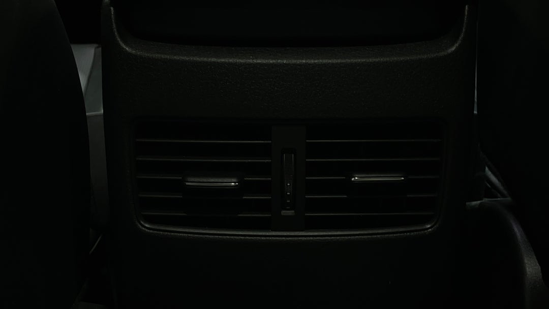 Rear A/C Vent