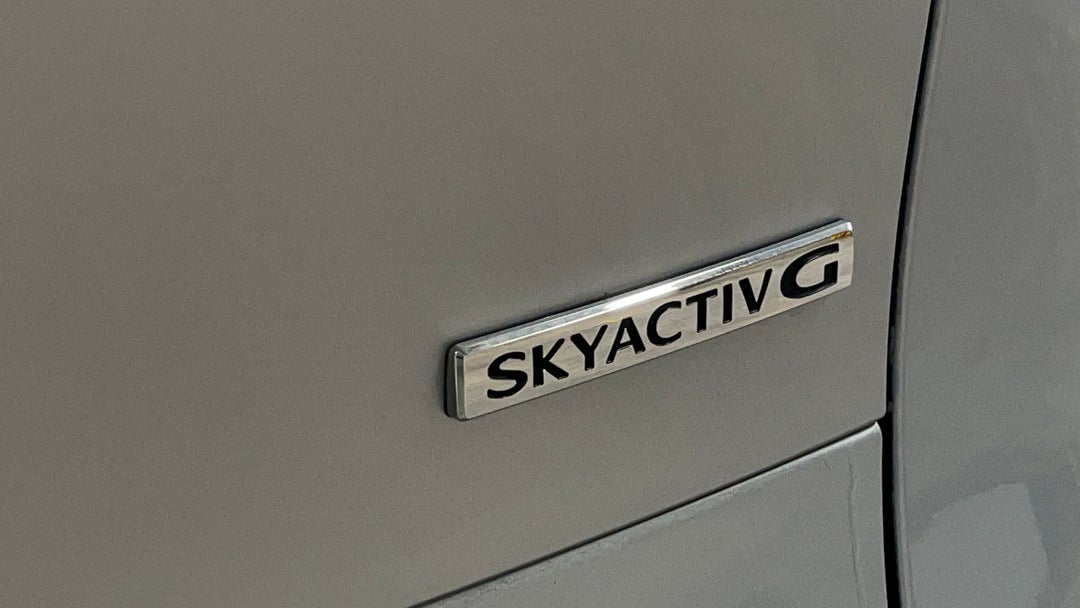 Badge (Boot Right Side)