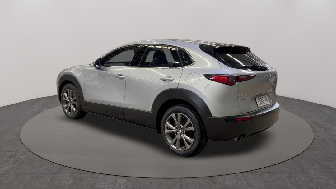 Left Back Diagonal (45- Degree) View