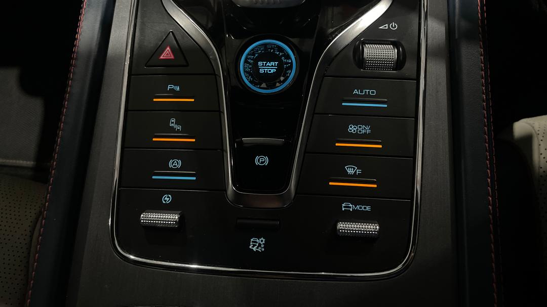 2022 Byd Atto 3 Extended Range, Automatic, 41449 km, Utility Switches/Buttons