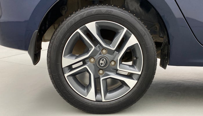 2018 Tata TIGOR XZ PLUS 1.2 REVOTRON, Petrol, Manual, 19,176 km, Right Rear Wheel