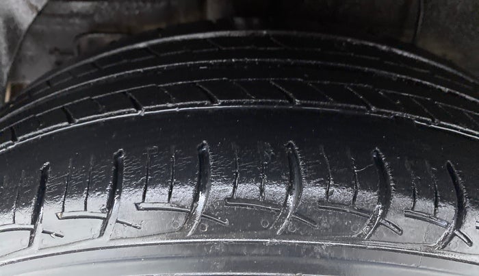 2018 Hyundai Elite i20 ASTA 1.2, Petrol, Manual, 42,444 km, Right Rear Tyre Tread