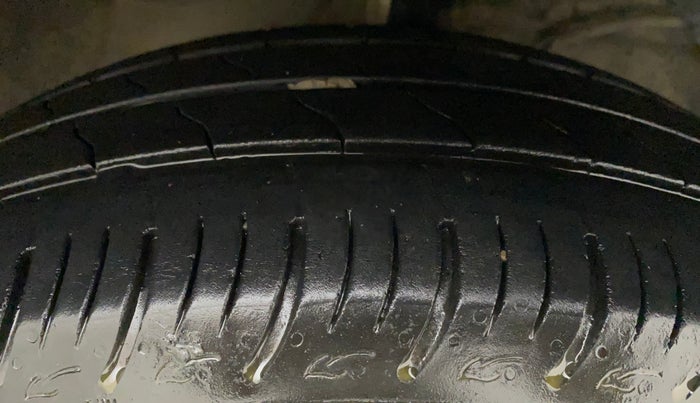 2019 Maruti Ertiga ZXI+ SHVS, Petrol, Manual, 89,653 km, Right Front Tyre Tread