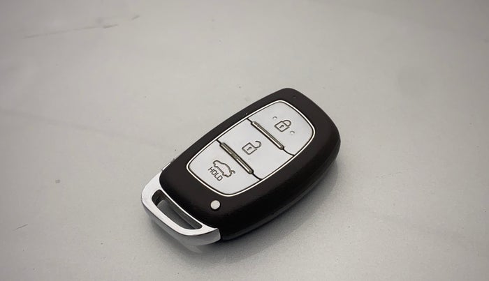 2015 Hyundai Grand i10 ASTA (O) 1.2 KAPPA VTVT, Petrol, Manual, 27,741 km, Lock system - Keyless sensor not working