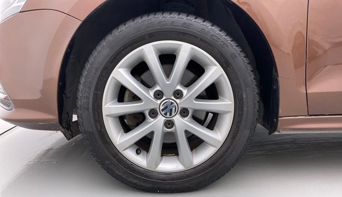 2016 Volkswagen Jetta COMFORTLINE 1.4 TSI MT, Petrol, Manual, 17,105 km, Left Front Wheel