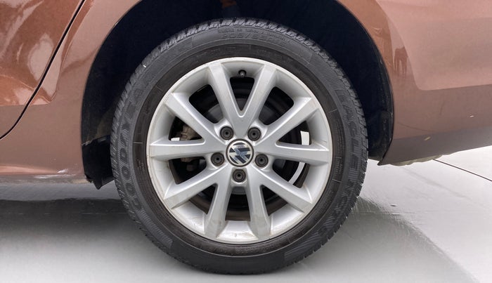 2016 Volkswagen Jetta COMFORTLINE 1.4 TSI MT, Petrol, Manual, 17,105 km, Left Rear Wheel