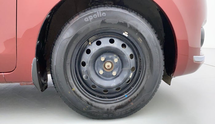 2018 Maruti Dzire VXI, Petrol, Manual, 41,131 km, Right Front Wheel