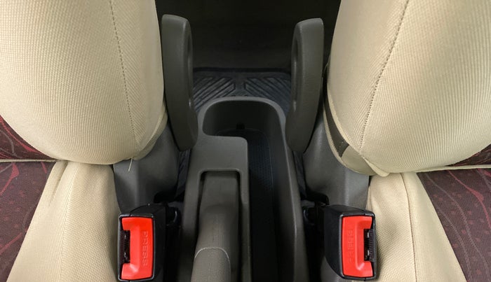2015 Hyundai i10 SPORTZ 1.1 IRDE2, Petrol, Manual, 27,934 km, Driver Side Adjustment Panel