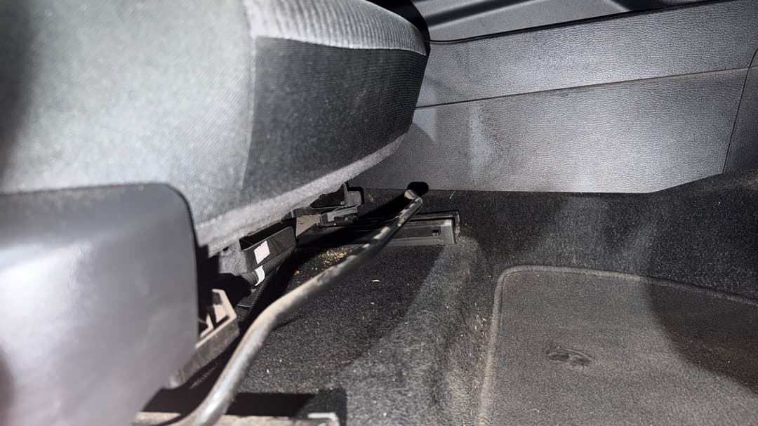 2022 Mitsubishi Outlander Ls 7 Seat (AWD), Automatic, 71848 km, Drivers Side Adjustment Panel