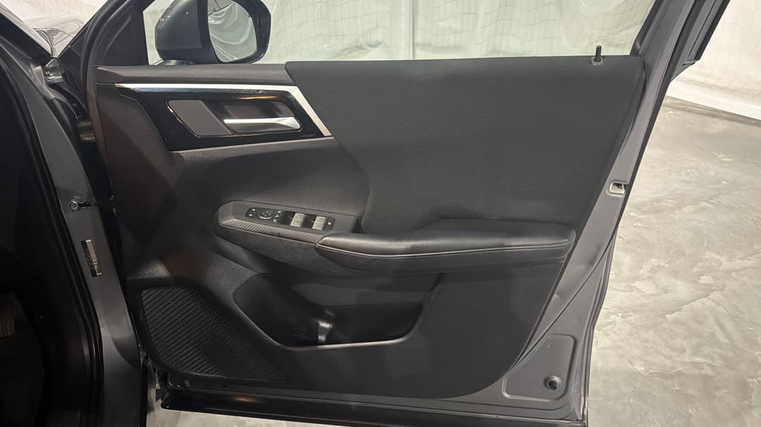 2022 Mitsubishi Outlander Ls 7 Seat (AWD), Automatic, 71848 km, Speaker View