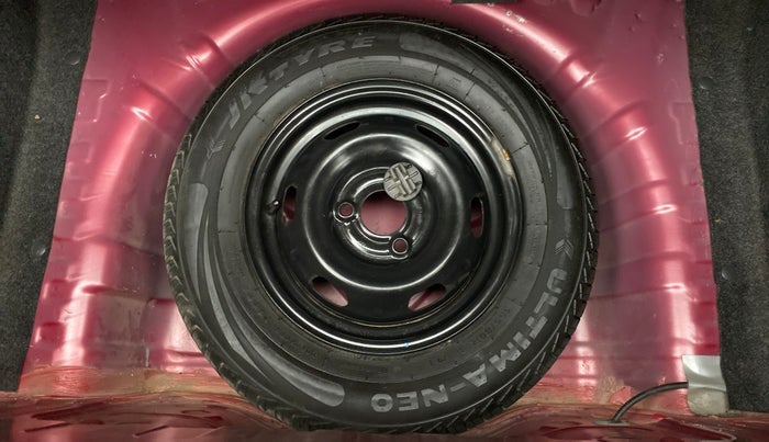 2017 Datsun Redi Go T (O), Petrol, Manual, 17,617 km, Spare Tyre