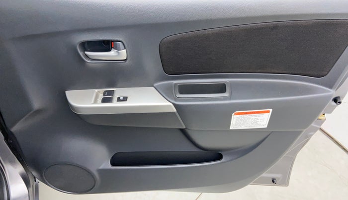 2012 Maruti Wagon R 1.0 LXI CNG, CNG, Manual, 15,721 km, Driver Side Door Panels Controls