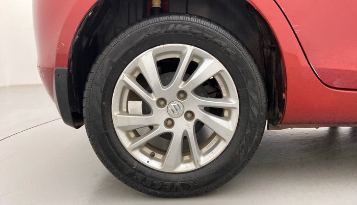 2012 Maruti Swift ZDI, Diesel, Manual, 47,602 km, Right Rear Wheel