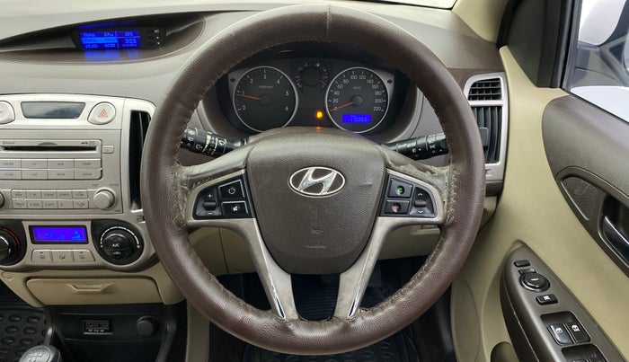 2012 Hyundai i20 ASTA 1.4 CRDI, Diesel, Manual, 1,10,804 km, Steering Wheel Close Up