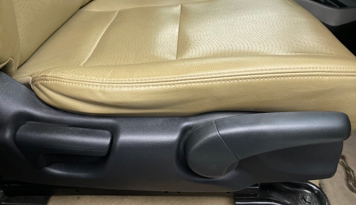 2018 Honda City ZX CVT, Petrol, Automatic, 42,410 km, Driver Side Adjustment Panel