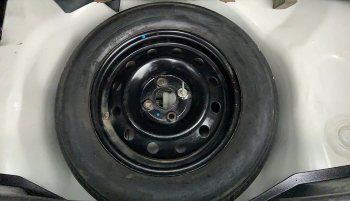 2013 Maruti Swift VDI, Diesel, Manual, 44,253 km, Spare Tyre