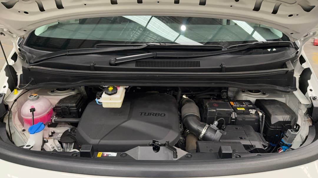 2025 Hyundai Staria Load 2s 2.2d Twin Swing, Automatic, 16193 km, Open Bonnet (Engine)