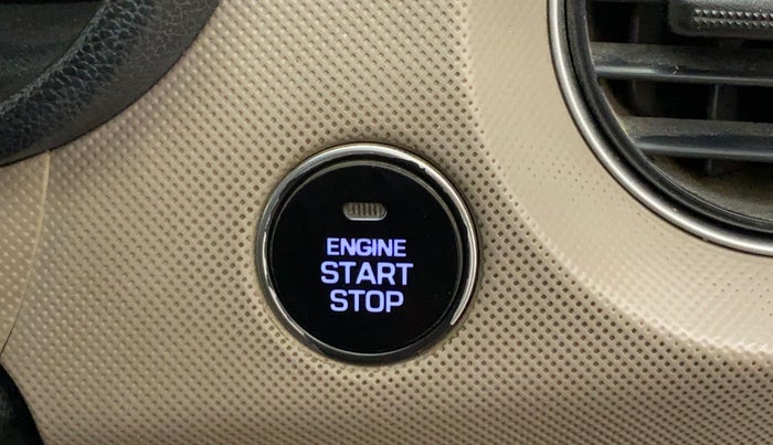 2017 Hyundai Grand i10 ASTA 1.2 KAPPA VTVT, Petrol, Manual, 64,605 km, Keyless Start/ Stop Button