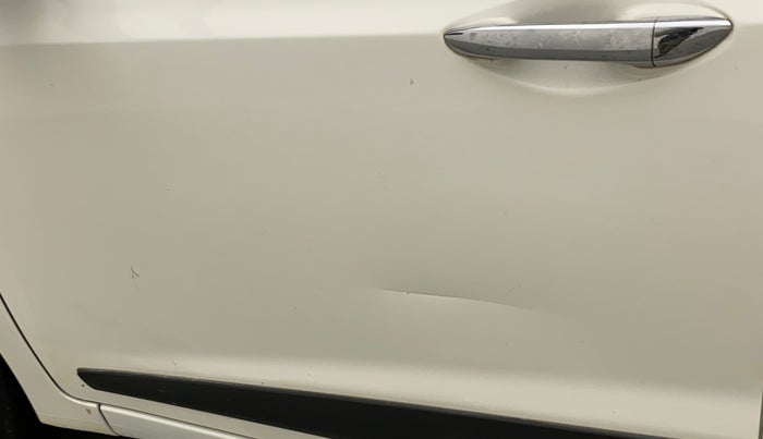 2017 Hyundai Grand i10 ASTA 1.2 KAPPA VTVT, Petrol, Manual, 64,605 km, Front passenger door - Slightly dented