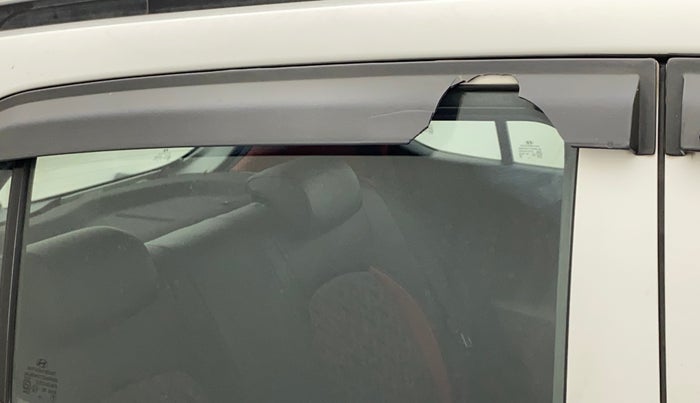 2017 Hyundai Grand i10 ASTA 1.2 KAPPA VTVT, Petrol, Manual, 64,605 km, Right rear door - Door visor damaged