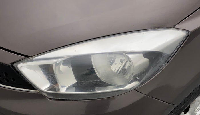 2017 Tata Tiago XZ PETROL, Petrol, Manual, 1,03,107 km, Left headlight - Minor scratches