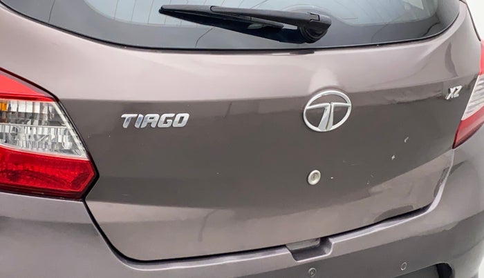 2017 Tata Tiago XZ PETROL, Petrol, Manual, 1,03,107 km, Dicky (Boot door) - Paint has minor damage