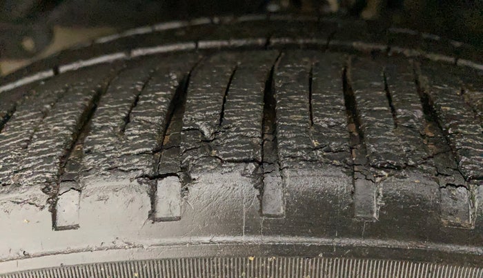 2012 Honda City 1.5L I-VTEC S MT, Petrol, Manual, 69,637 km, Left Front Tyre Tread