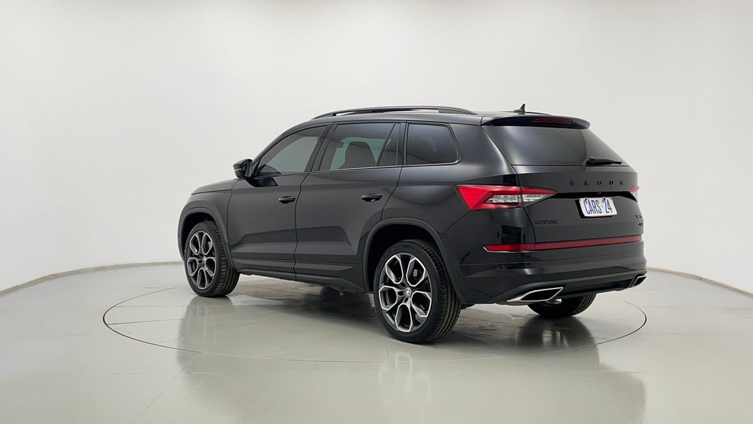 Left Back Diagonal (45- Degree) View