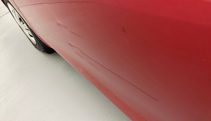 2015 Datsun Go Plus T, Petrol, Manual, 59,877 km, Front passenger door - Slightly dented