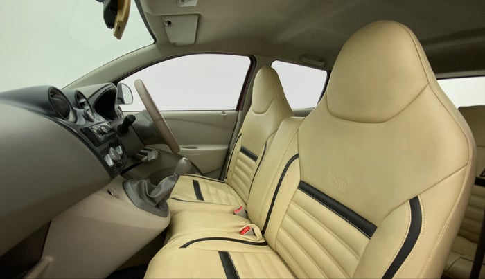 2015 Datsun Go Plus T, Petrol, Manual, 59,877 km, Right Side Front Door Cabin