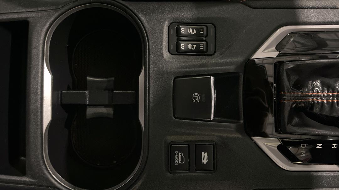2017 Subaru XV 2.0i-s, Automatic, 73546 km, Handbrake