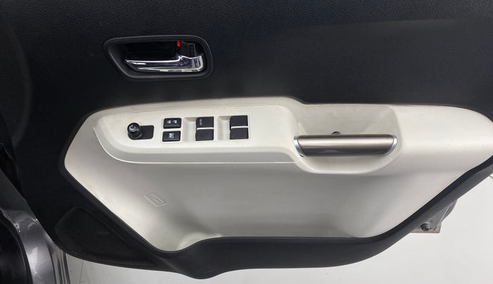 2018 Maruti IGNIS DELTA 1.2 K12, Petrol, Manual, 25,031 km, Driver Side Door Panels Control