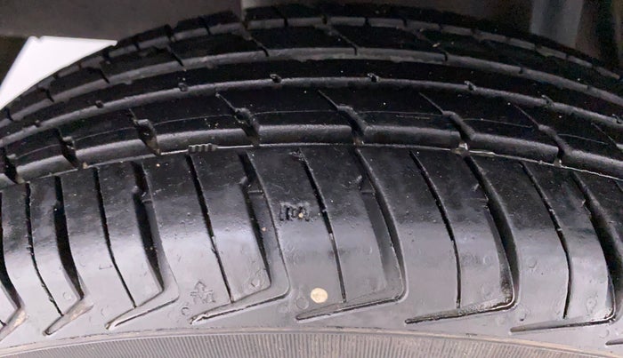 2019 Datsun Redi Go S, Petrol, Manual, 12,964 km, Right Rear Tyre Tread