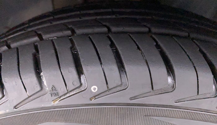 2019 Datsun Redi Go S, Petrol, Manual, 12,964 km, Left Front Tyre Tread