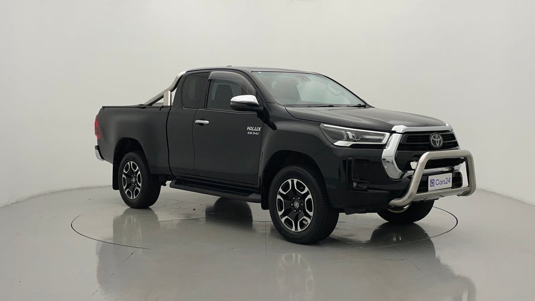 Right Front Diagonal (45- Degree) View