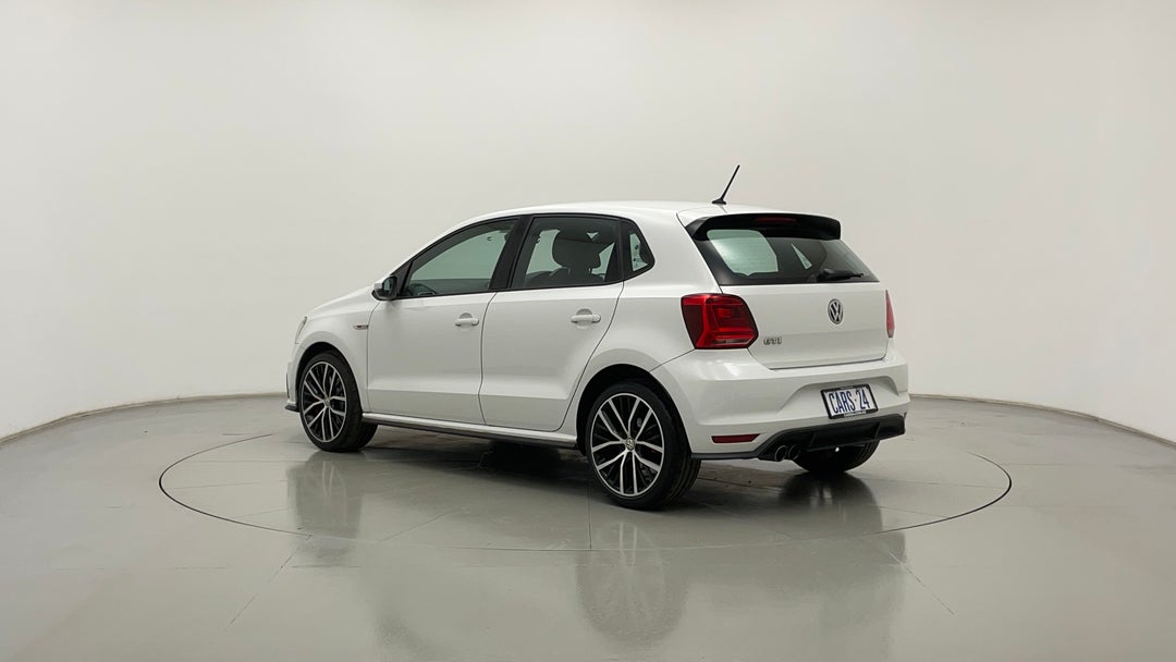 Left Back Diagonal (45- Degree) View