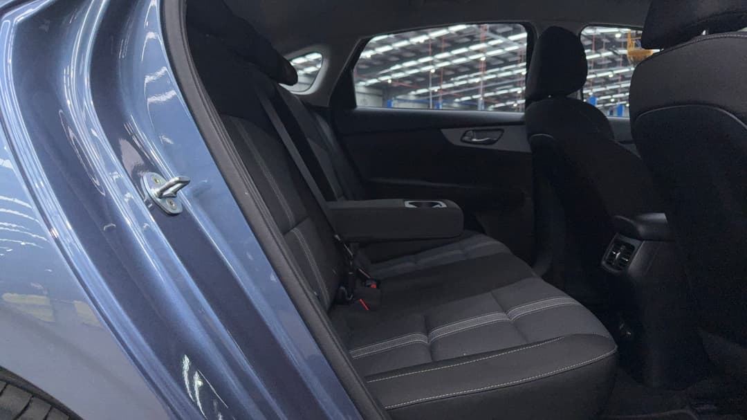 2022 Kia Cerato Sport, Automatic, 47977 km, Right Side Rear Door Cabin View