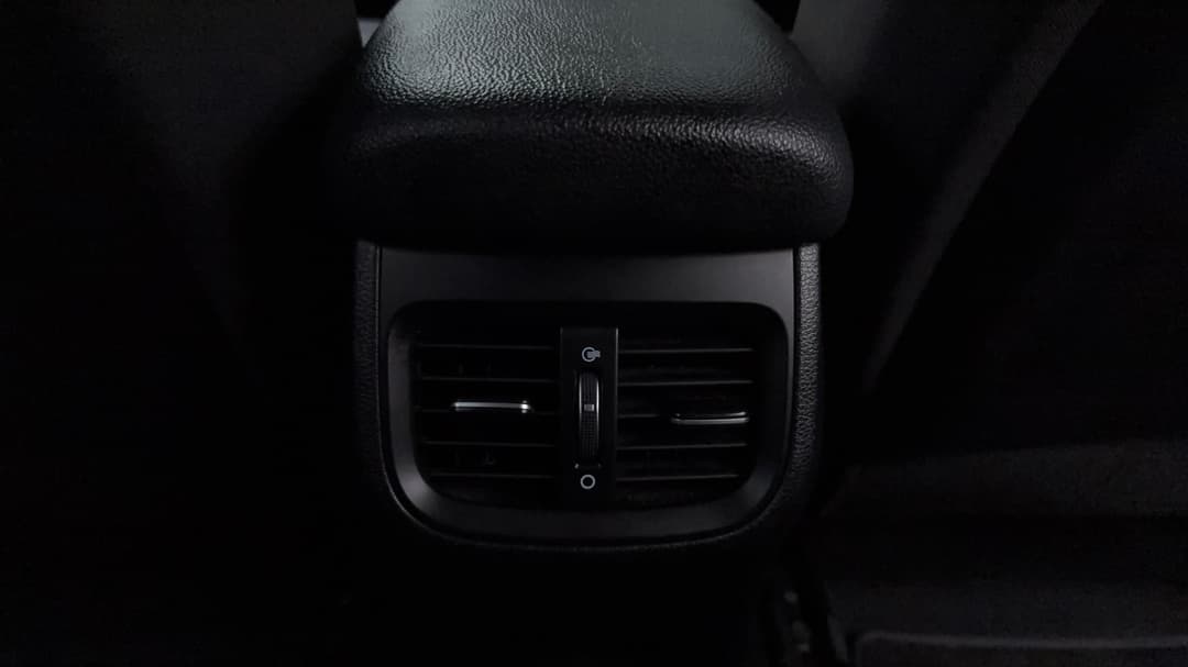 2022 Kia Cerato Sport, Automatic, 47977 km, Rear A/C Vent