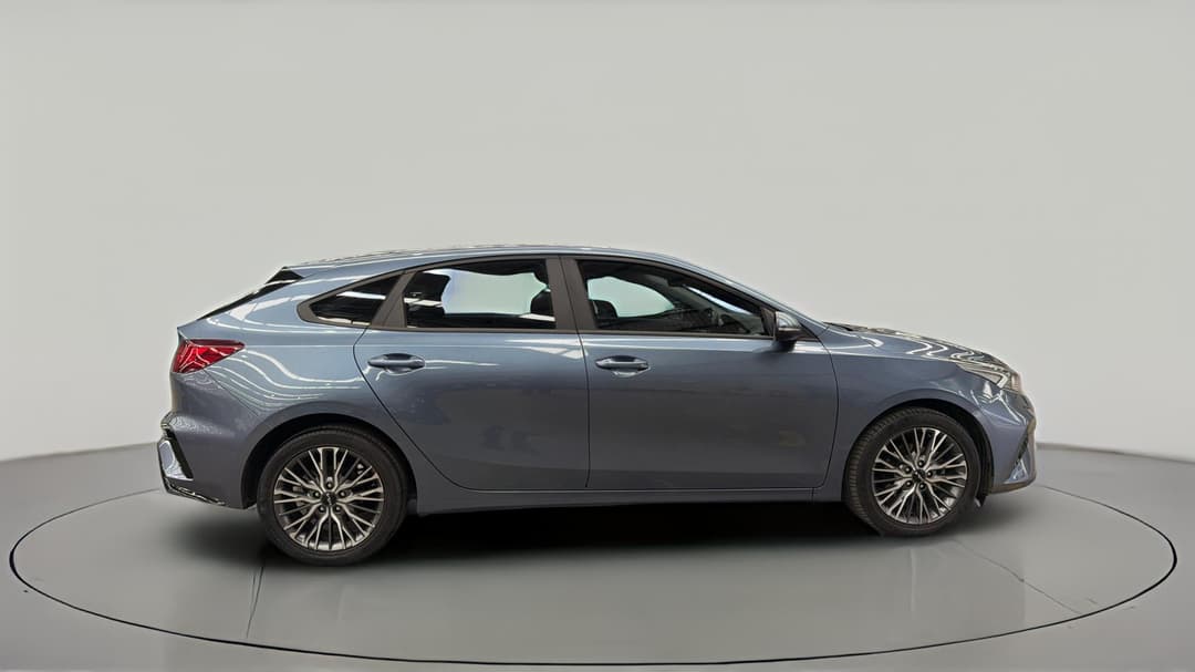 2022 Kia Cerato Sport, Automatic, 47977 km, Right Side View