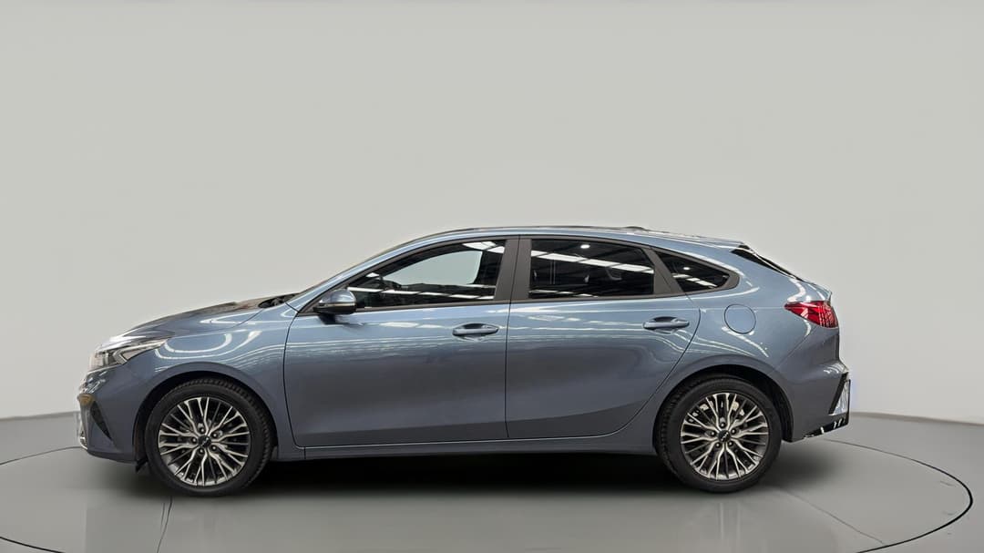 2022 Kia Cerato Sport, Automatic, 47977 km, Left Side View