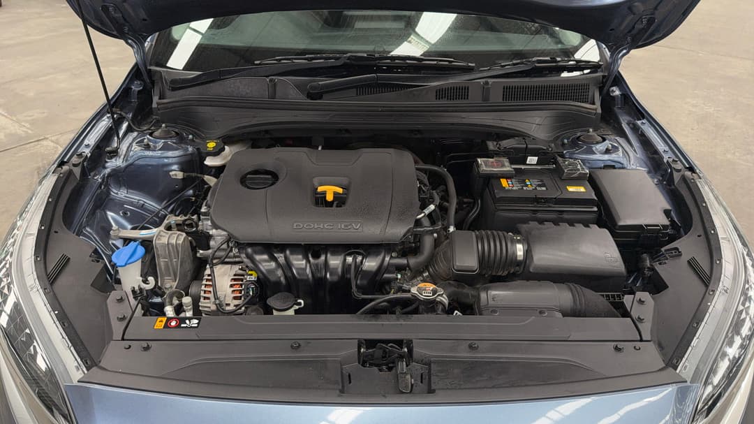 2022 Kia Cerato Sport, Automatic, 47977 km, Open Bonnet (Engine)