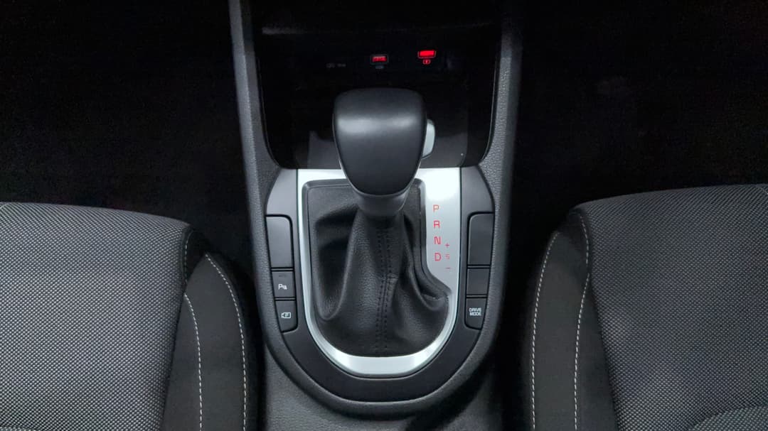 2022 Kia Cerato Sport, Automatic, 47977 km, Gear Lever 