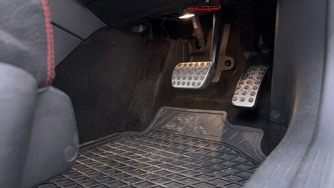 Pedals and Footmat