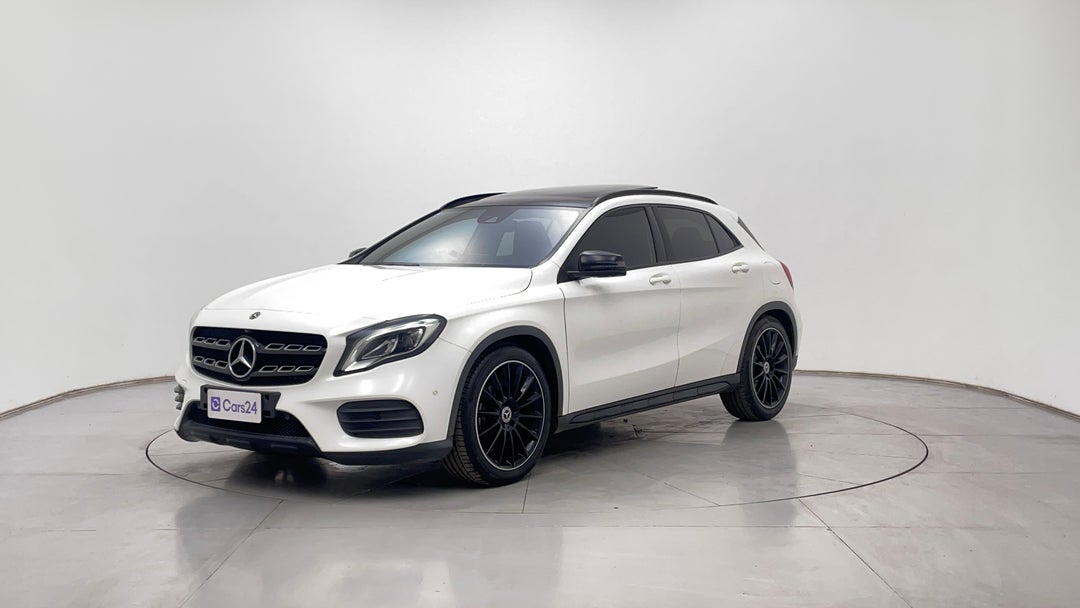 Left Front Diagonal (45- Degree) View