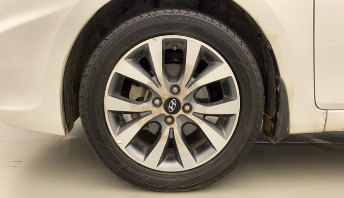 2014 Hyundai Verna FLUIDIC 1.6 CRDI SX, Diesel, Manual, 67,344 km, Left Front Wheel