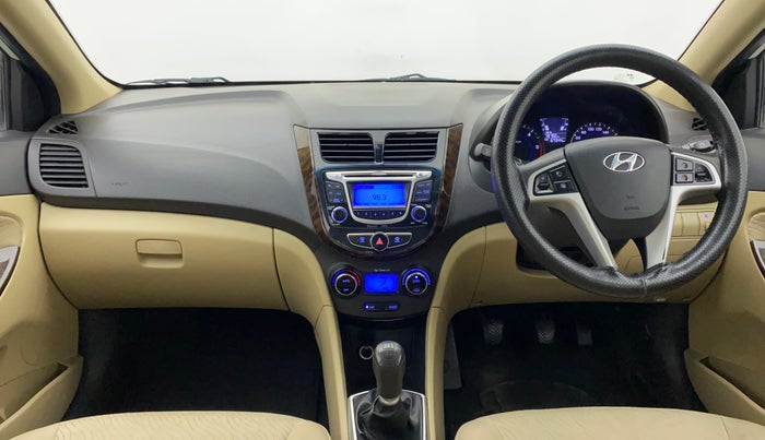 2014 Hyundai Verna FLUIDIC 1.6 CRDI SX, Diesel, Manual, 67,344 km, Dashboard