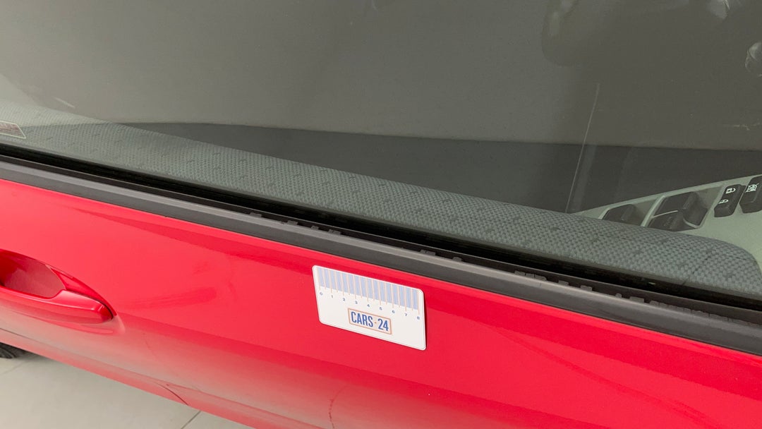 Doors Front RHS Rubber strip fade/damaged