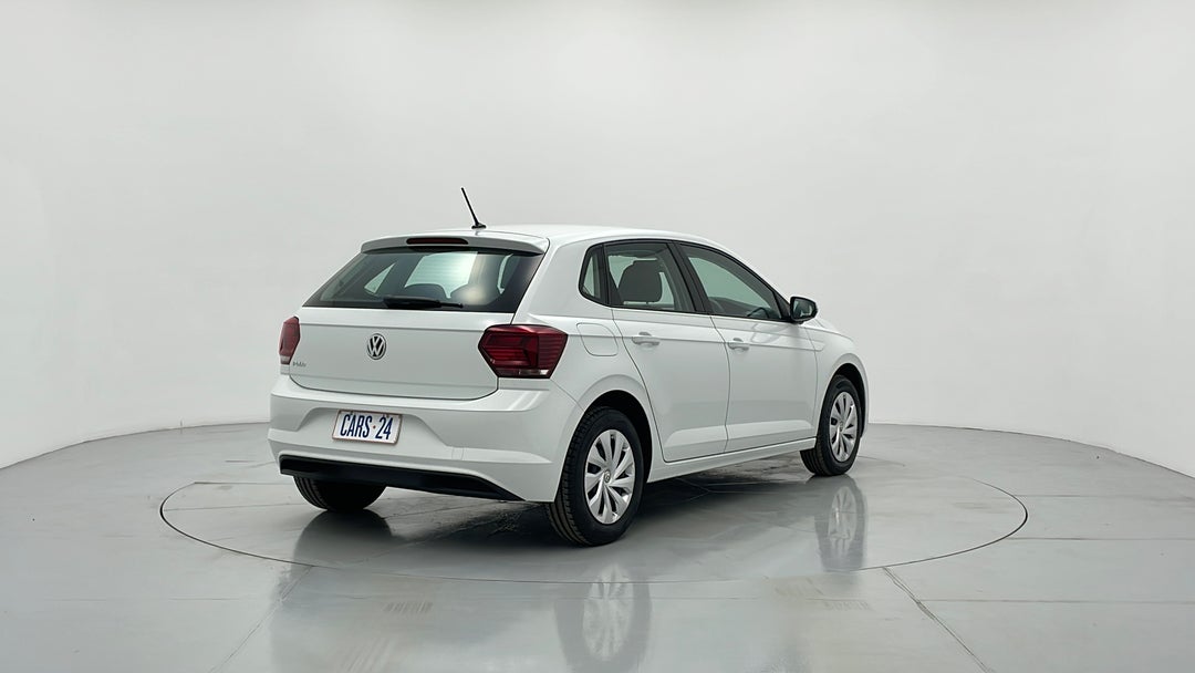 Right Back Diagonal (45- Degree) View