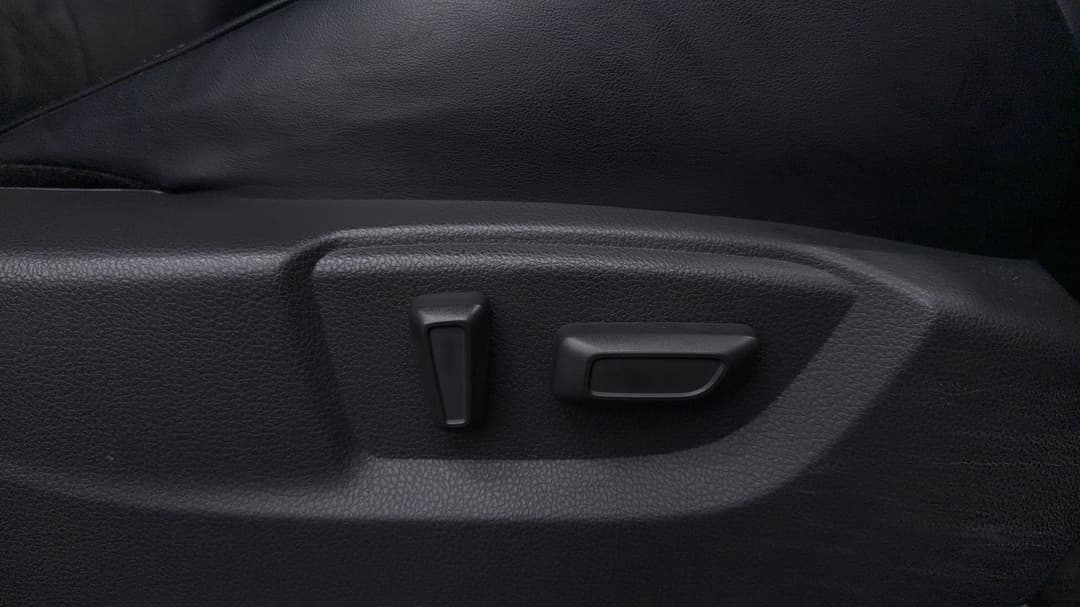 2022 Mitsubishi Eclipse Cross Aspire (2WD), Automatic, 69448 km, Drivers Side Adjustment Panel